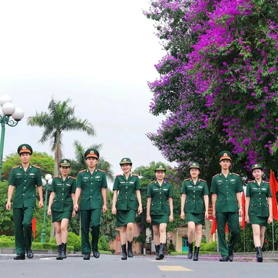 H&#7884;C VI&#7878;N H&#7852;U C&#7846;N TUY&#7874;N SINH 460 CH&#7880; TI&#202;U H&#7878; D&#194;N S&#7920; N&#258;M 2025